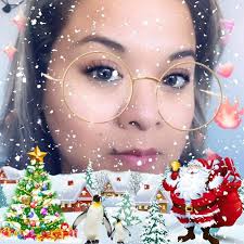 Es muy cariñoso!” #Belinda asistió a un evento para celebrar el Día  Internacional del Gato pero el felino anfitrión no la quiso soltar causando  un tierno momento entre los asistentes. 😻😸 #DPMAlMomento