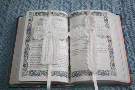 I love to collect vintage knitting patterns and design my own. Knit Cross Bookmarks Allfreeknitting Com