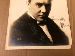 Tom Moore Very Rare Very Early Autographed 7/9 Photo 20s Manhandled Dodging  Mill