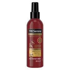 Tresemmé keratin smooth heat defence spray helps shield your hair against the damaging effects of heat styling and seal in shine. Tresemme Keratin Smooth Heat Protection Shine Hair Spray Ocado