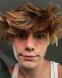 These pics are a mess :)