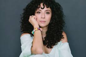 Welcome to gmbshair.com, the largest ethnic black beauty supply online. Curly Haired Beauties About Her