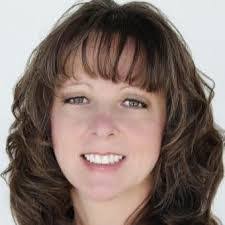 Lisa Waldeck's Instagram, Twitter & Facebook