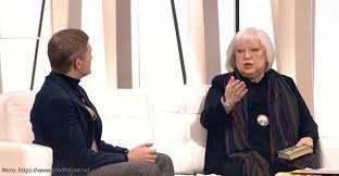 Мать работала там же, в отделе кадров. Svetlana Kryuchkova Uznala O Poslednej Stadii Raka I Napisala Zaveshanie Ekspress Novosti