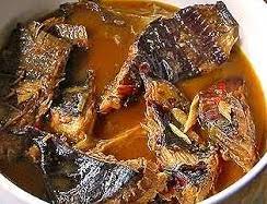 Masukkan air,santan,lalu bumbui dengan garam,gula,penyedap rasa secukupnya. Resep Tradisional Pesisir Jawa Mangut Ikan Asap Ikan Lele Salai Alami