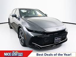 Image result for Magnetic Gray 2023 Crown