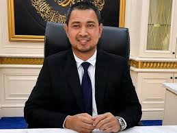The menteri besar of johor or first minister of johor is the head of government in the malaysian state of johor. Alamat Menteri Besar Johor