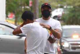 A brave dad was shot in the thigh shielding his three children from a spray of gunfire at a bronx used car dealership, shocking video obtained by the daily news shows. Nyc Shootings Road Rage And Rivalries Leave Three Shot Dead In Brooklyn And Bronx Amnewyork