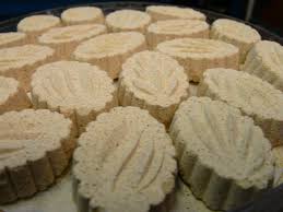 Shoot and edited by shahrulchehasan. Kuih Habuk Habuk Gubuk Kertas