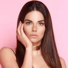 Livia Brito Actor Filmography Photos Video Totalmente devota ao rei do cultivo demoníaco patriarca de yiling, ela/dela. livia brito actor filmography photos