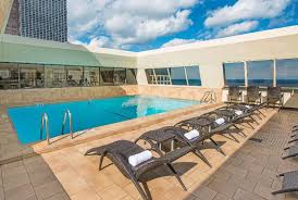 Suburban hotel with free breakfast and indoor pool. Hotel Hampton Inn Chicago Downtown Magnificent Mile Chicago Downtown Chicago Il Hotelopia