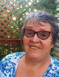 Kimberly Paul's Instagram, Twitter & Facebook