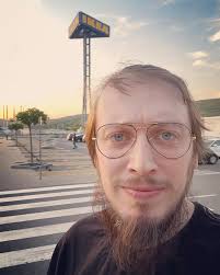 Связанные показали себя! И это было потрясающе! Два дня экспозиции, две  недели сборов, оформления и промо. Три месяца съёмок. Бесконечное  количество сил и эмоций множества людей. И я хочу сказать вам всем