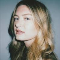 Molly Nutter's Instagram, Twitter & Facebook