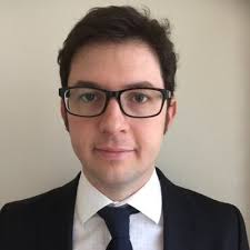 I was delighted last Thursday to graduate from the University of Glasgow  with an upper second class honours degree (2:1) in International Relations  and Social and Public Policy! I am incredibly… |