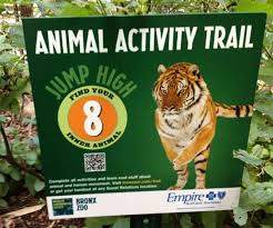 Qr Codes At The Bronx Zoo Qreate Track Zoo Signage Bronx Zoo Zoo