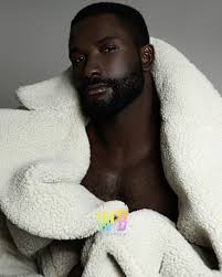 Vanessa Solano @vanne.sl tiene 24 años y vive en Oaxaca. Le encanta el  arte, hacer ejercicio y hacer manualidades. 🍒👑 #WantedBangLifestyle  #WantedBang #Model