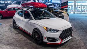 The hyundai veloster n fanbase is quickly growing and i got a chance to meet up with other owners to discuss what they love. Tastefully Modified Hyundai Veloster N And Lifted Kona Off To Sema