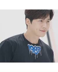 Kim Bench's Instagram, Twitter & Facebook