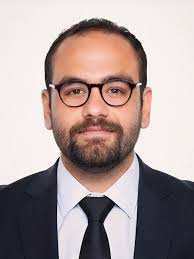 Wir freuen uns, dass Dr. Michael Woll (Halle) am heutigen Mittwoch, dem 19.  November 2025, zu Gast in unserem Institutskolloquium ist! Der Vortrag von  Herrn Woll trägt den spannenden Titel „Paris, Mai