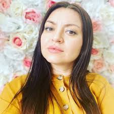 Ana-Maria Costache (@anam_costache) • Instagram photos and videos