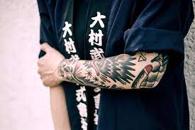 be strong and be yourself 捲起袖子做自己吧 伊比薩刺青夏日包手計劃 arm tattoo ink tattoo tattoo shop