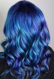 Thanks to the rich palette of shades to choose from, it can. 65 Iridescent Blue Hair Color Shades Blue Hair Dye Tips Glowsly