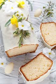 🍰der super leckere kuchen mit himbeermarmelade und weißer schokolade ist nicht nu. Sahne Ruhrkuchen Mit Weisser Schokolade Emmikochteinfach