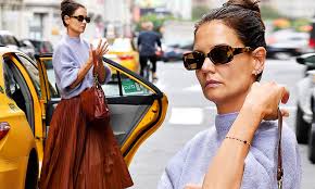 Katie Holmes goes makeup-free and oozes chic style in a sweater and skirt  combo | Daily Mail Online