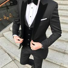 We are always trying to offer you men's wedding suits which are in harmony with the latest trends. Povecati Filtar Ogrepsti Velvet Lapel Tuxedo Tedxdharavi Com