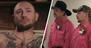 Some of which were brian helped joe open the zoo, but tragically passed away in 2001 due to hiv complications. Tiger King John Finlay Just Revealed He Was Never Married To Joe Exotic