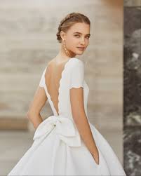 These days, weddings are trending towards unique, rustic, vintage, elegant, and simple. Emery By Rosa Clara Petite Wedding Dress Petite Wedding Dress Short Wedding Dresses Photos