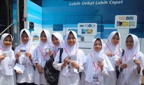 Langkah berikutnya untuk cara membuat whatsapp bisnis setelah profil anda terisi ialah, anda dapat mengakses settings, lalu business setting untuk memeriksa dan memilih fitur yang tersedia. Cara Bikin Atm Bri Untuk Pelajar Dan Saldo Awal Buka Rekening Harisatiman