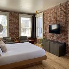 The pharaohs had hidden it, deep in the pyramid's chambers. The Jesse 217 Photos 78 Reviews Hotels 306 E 4th St Reno Nv Phone Number