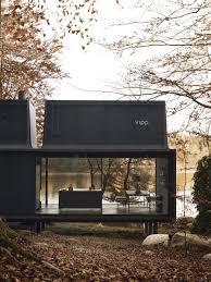 Das Vipp Shelter Das Ultimative Fertighaus Kommt Mit Coolen Funktionen Alternatives Wohnen Micro Haus Und Shelter