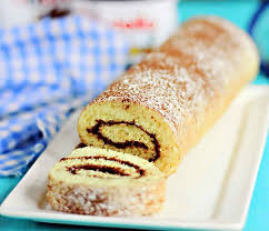 Roule Au Nutella Au Thermomix Un Moelleux Que Vous Allez Adorer Recette Roule Au Nutella Roule Au Nutella Thermomix Recette Roule Nutella