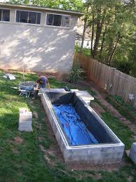 Diy Pool Fur Den Garten Erfrischung In Nur Wenigen Tagen Kleiner Pool Design Schwimmbader Hinterhof Diy Schwimmbad