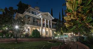 The haunted mansion is a 2003 american fantasy comedy film based on the attraction of the same name at disney theme parks. Disney Is Making A New Movie On Disneyland S Haunted Mansion Report Says Cnet