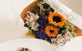 Some popular florists that offer same day delivery of flowers in canada are: 50 Most Popular Types Of Flowers To Give Or Grow Edible Blog