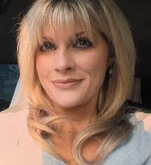 Debbie Selph's Instagram, Twitter & Facebook