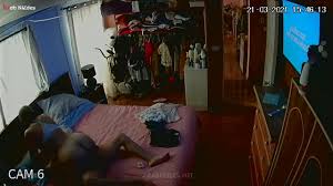 جوزها رجع من الشغل هايج فشخها النيك خلفي سكس تويتر و امامي والكلب كان بيلحس  كسها