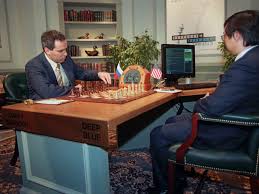 Both have the ability to look at a chessboard. Ein Weltweiter Cyber Krieg Ist Eine Reale Gefahr Warnt Schachlegende Garry Kasparov Business Insider