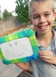 Elaine Vickers: Yarn-Wrapped Frame