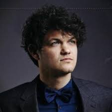 Dan Gray's Instagram, Twitter & Facebook