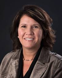 Veronica Rowe's Instagram, Twitter & Facebook