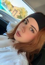 Diana Borges's Instagram, Twitter & Facebook