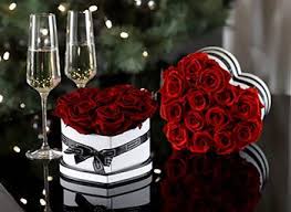 But see and decide for yourselves. Fleurs De Paris Rosen Roses Rosenbox Infinite Love Collection Luxury Flowers Venus Roses Rose