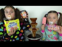 Bad baby victoria annabelle supermarket challenge toys freak hidden eggs food monster: Victoria Annabelle Youtube