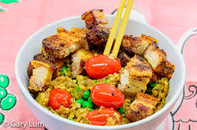 This is it and it's so good. Leftover Fried Cauliflower Rice And Roast Pork Belly Random Yummy