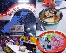 Berdiri sejak 1966, lontong kari ini pertama kali diperkenalkan oleh h. Lontong Kari Gang Kebon Karet Kuliner Legendaris Di Kota Bandung